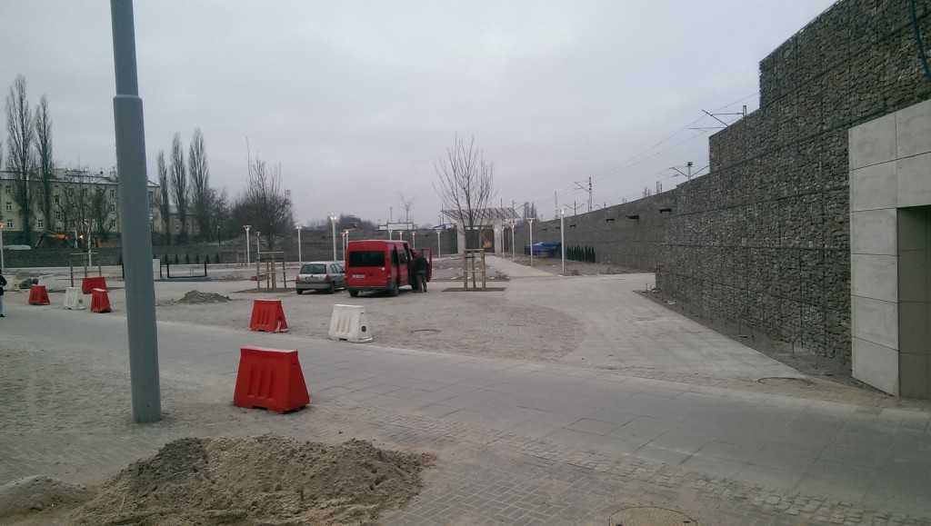 Podziemne przejście z ul. Kunickiego na dworzec PKP Lublin już czynne 1 IMAG3036