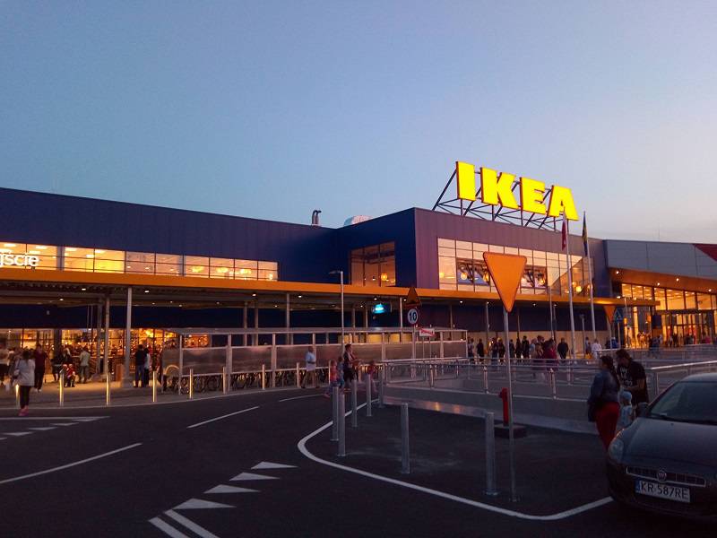 Ewakuacja Ikei. Klienci i pracownicy musieli natychmiast opuścić sklep 2 21055989 1741311749247988 7949589687044821856 o