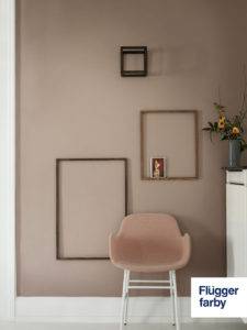 ff wall with frames annas closet in750