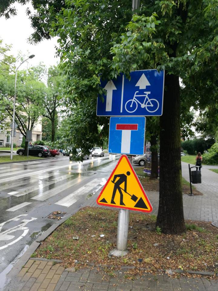 Zamknęli ul. Radziszewskiego. Trwa wymiana sieci ciepłowniczej 1 37173725 1017354591747600 9013756402786631680 n