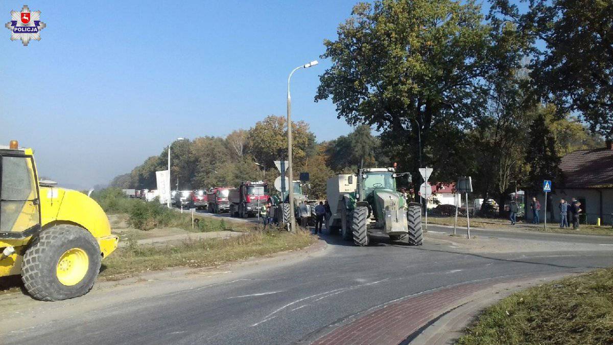 Podwykonawcy Astaldi blokują rondo w Żyrzynie 1 68 136180