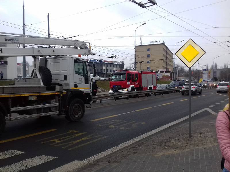Lublin: Kolizja czterech aut na ul. Wolskiej. Są utrudnienia 2 52548512 405047506919582 656478496993837056 n
