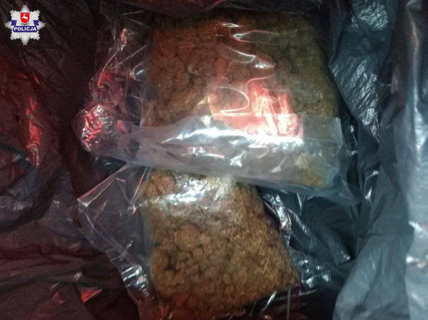 Lublin: Policjanci weszli do mieszkania 39-latka. Znaleźli tam narkotyki 1 68 154220