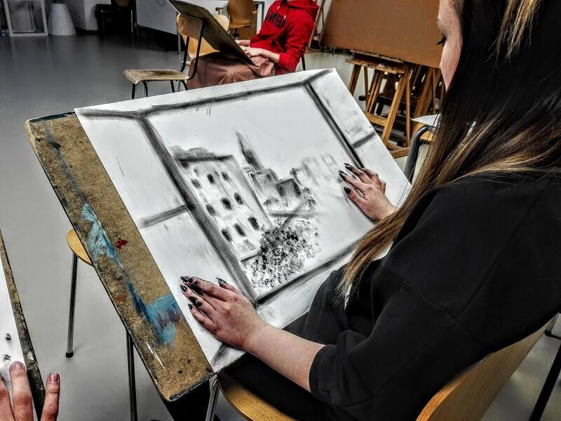 To powinien wiedzieć każdy uczeń, który chce w przyszłości studiować architekturę 4 kurs rysunku 9