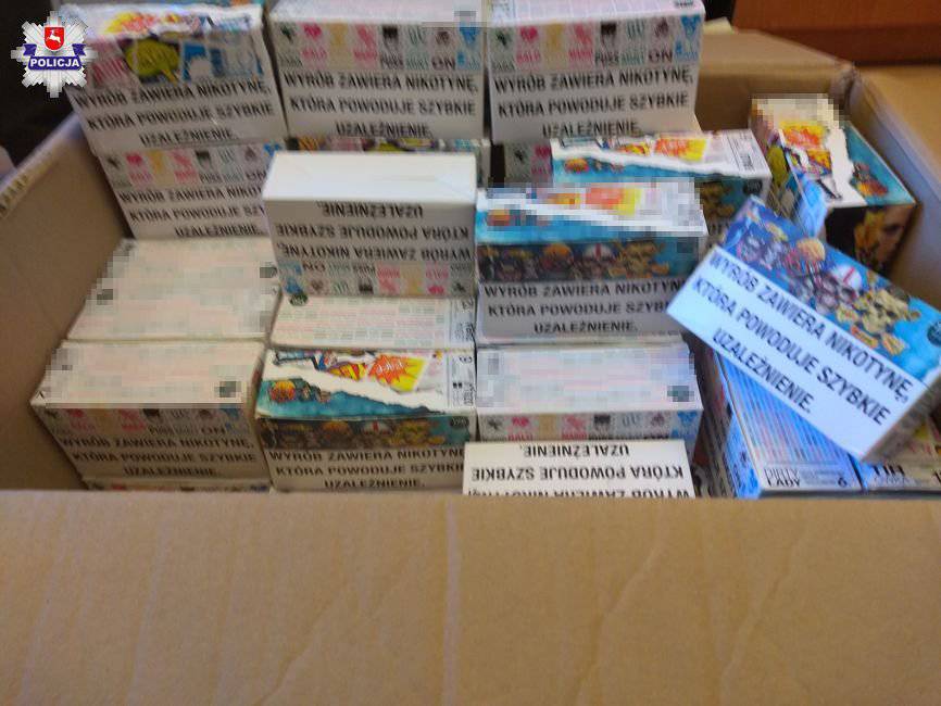 Ukradli blisko 1000 sztuk liquidów do e-papierosów. Są już w rękach policji 1 68 156469