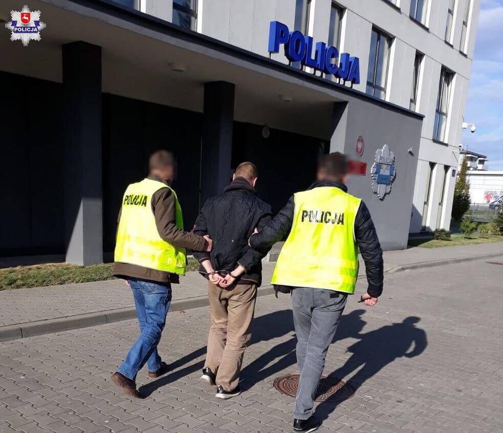 Nocny pożar Stokrotki na Czechowie. Zatrzymano 27-letniego podpalacza 2 68 157454