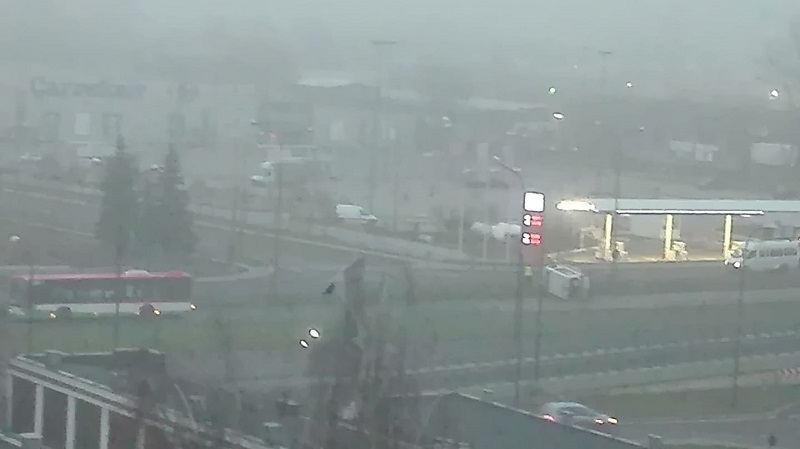 Zderzenie karetki transportowej z autobusem MPK Lublin na al. Witosa. Są ranni 1 77345960 2661550223930744 2638221122272755712 o