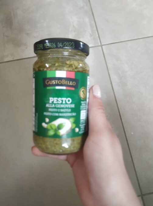 Lublin: Znalazła robaki w pesto kupionym w Biedronce 3 104289821 949206285518945 5060772416856575894 o