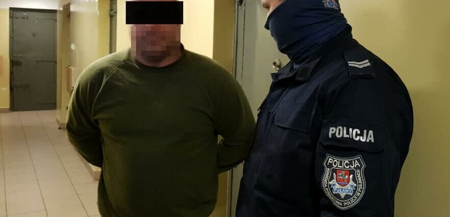 Nieudany napad na jubilera. Zamaskowani złodzieje rzucili się do ucieczki 1 Napad na sklep jubilerski w Rykach | fot. KPP Ryki