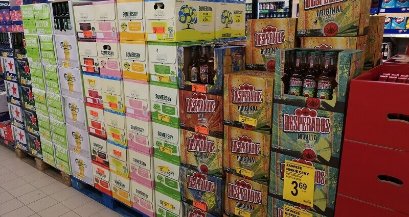 Od dziś papierosy, wódka i piwo mocno w górę. Witamy w 2024 z podniesioną akcyzą i kilkoma nowymi podatkami 1 biedronka piwo promocja 12+12 gratis za darmo