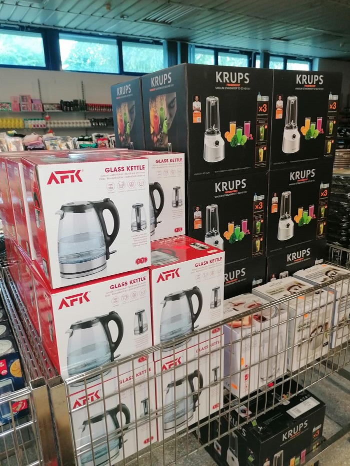 Outlet Koncertowa 11 już otwarty. Markowe produkty w absurdalnie niskich cenach 5 Outlet Koncertowa 11