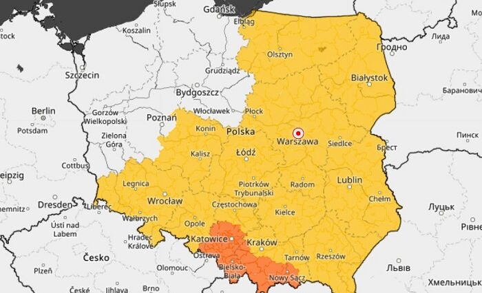 Pogoda na 30 sierpnia. Poniedziałek pod znakiem burz i intensywnych opadów deszczu 1 Mapa alertów pogodowych na 30 sierpnia 2021
