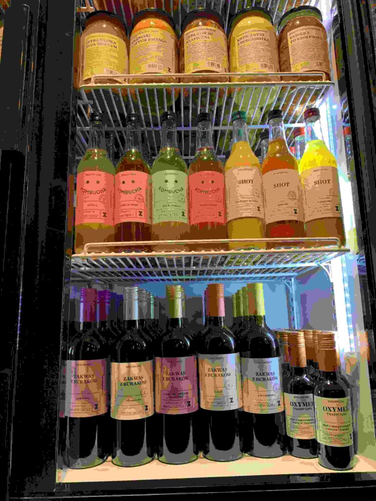 Otwarcie delikatesów owocowo-warzywnych Botanika przy ul. Nałęczowskiej 1 Zakwasy, kombucha, shoty
