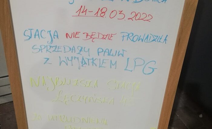 Stacja na kilka dni wstrzymuje sprzedaż paliw. "Za utrudnienia przepraszamy" 1 Stacja Circle K przy al. Tysiąclecia informuje klientów i planowanej przerwie w sprzedaży paliw
