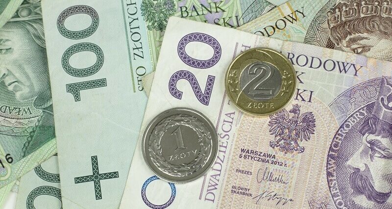 Wniosek o 800 plus — złóż go do końca czerwca, żeby nie stracić 1 pieniądze gotówka