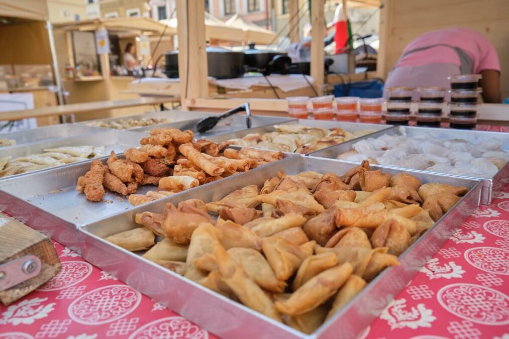 Pajda ze smalcem, tradycyjne wędliny, baklava i inne przysmaki. Trwa Europejski Festiwal Smaku 2022 8 Europejski Festiwal Smaku 2022