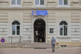 Pilna dymisja w 1. Wojskowym Szpitalu Klinicznym w Lublinie. W tle fikcyjne szkolenia i raport NIK