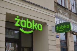 zabka godziny otwarcia 1.11