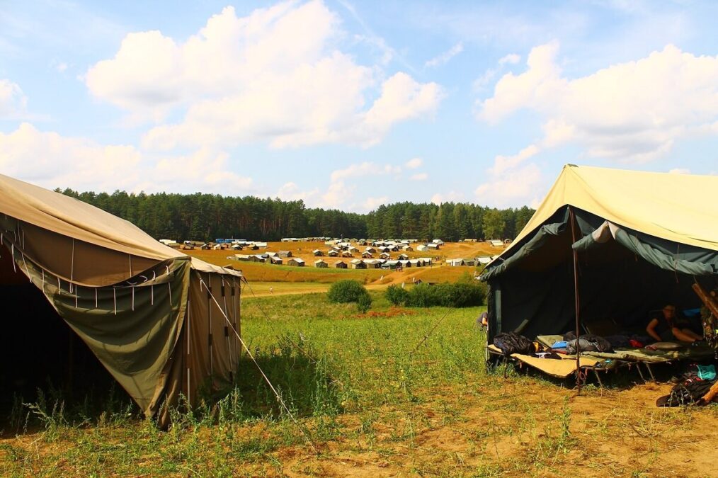 Przygoda, przyjaciele, zabawa, wyjazdy, zbiórki - scouting w XXI wieku. Jak wygląda dzisiejsze harcerstwo oraz działanie organizacji ZHR? 1 Zlot harcerzy