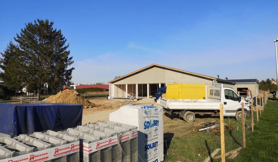 Biedronka buduje pod Lublinem nowy sklep. Już nie będzie trzeba jechać do miasta po zakupy 1 Budowa Biedronki w Stasinie pod Lublinem