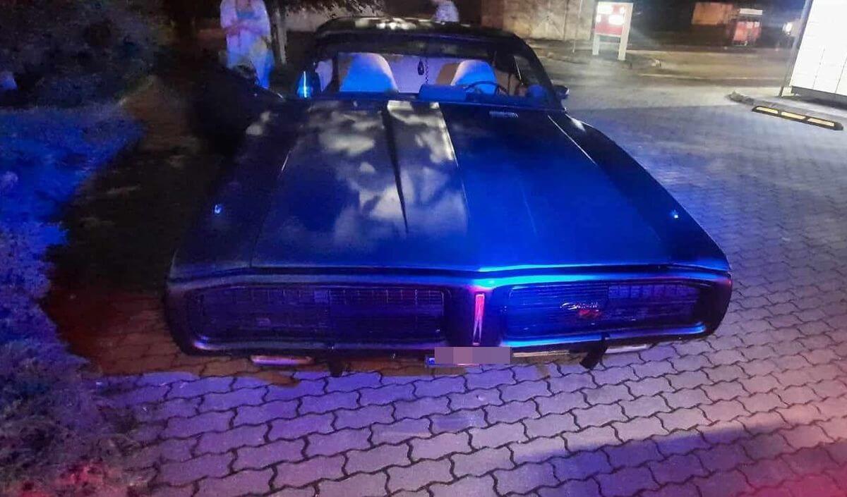Kolejne działania „Stop-drift” przyniosły 41 wykroczeń i 13 zatrzymanych dowodów 1 muscle car