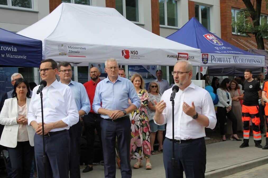 Więcej osób skorzysta z programu bezpłatnych leków. Ministerstwo przyjęło korzystne zmiany 1 Adam Niedzielski