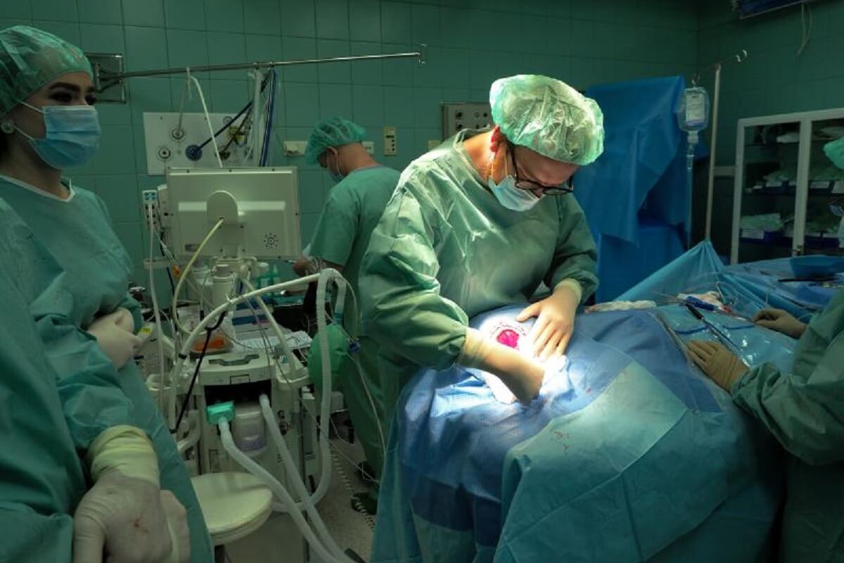 Za błąd medyczny lub doznaną krzywdę z pobytu w szpitalu należy się tobie, lub bliskim odszkodowanie 1 Operacja odtworzenia skóry głowy przeprowadzona przez lekarzy SPSK 1
