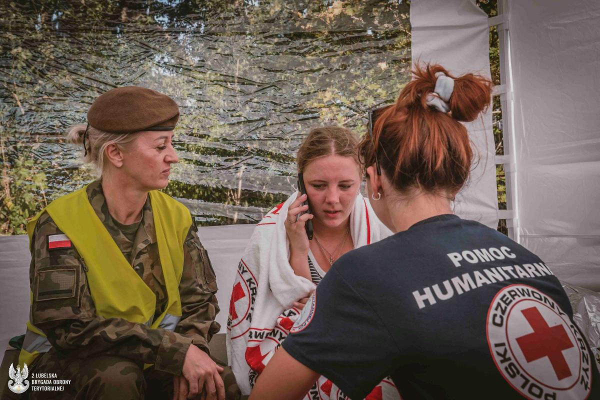 Żołnierze w akcji ratowniczej. Gasili pożar, zabezpieczali wypadek samochodowy, udzielili pomocy zaginionym 4 2lbot ćwiczenia radzyń 2023