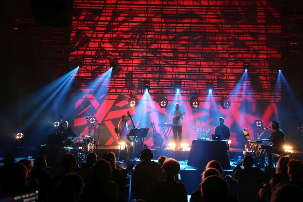 Fotorelacja z niedzielnego koncertu: Łukasz Jemioła z zespołem Lytane 5 Koncert Łukasz Jemioła z zespołem — Lytane