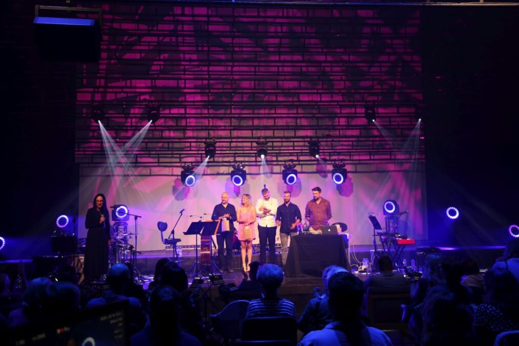 Fotorelacja z niedzielnego koncertu: Łukasz Jemioła z zespołem Lytane 17 Koncert Łukasz Jemioła z zespołem — Lytane