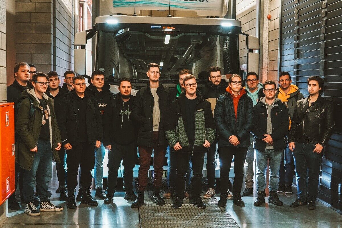 Nowy, innowacyjny obiekt do ćwiczeń dla studentów Politechniki Lubelskiej 2 studenci Politechniki Lubelskiej