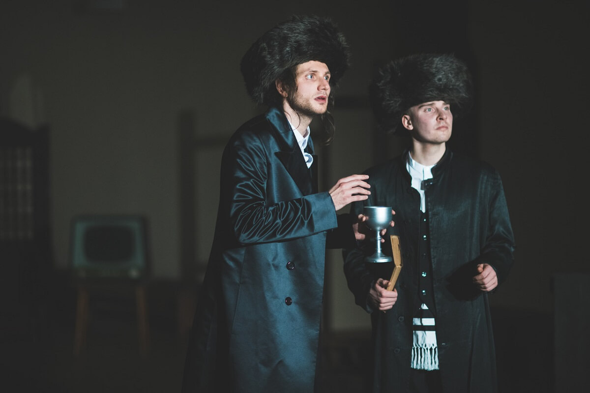 „Między światami. Dybuk. Esej sceniczny" w reżyserii Radka Stępnia — premiera w Teatrze im. Juliusza Osterwy w Lublinie 1 Próby do spektaklu_Między Światami Dybyk Esej Sceniczny