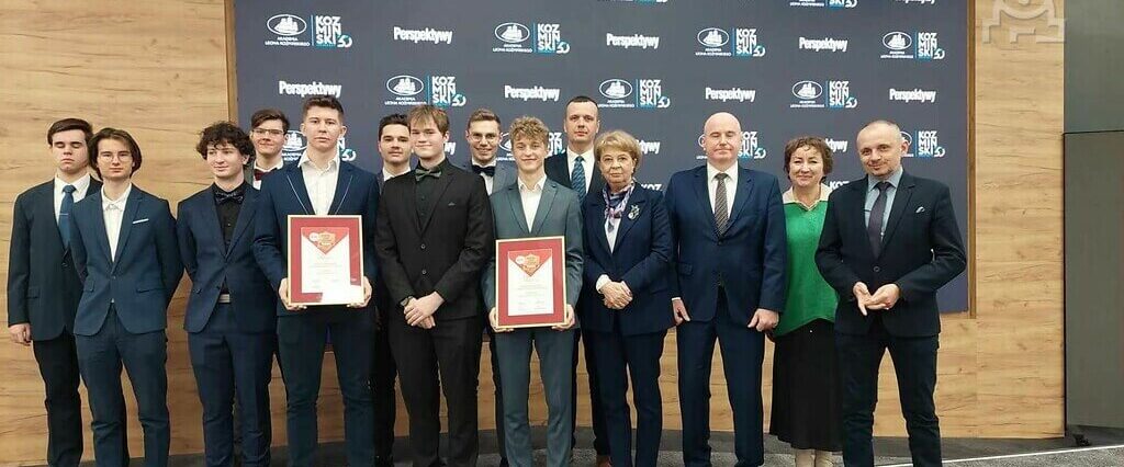 Najlepsze szkoły w województwie lubelskim. Poznaliśmy wynik rankingu 1 uczniowie lubelskich szkół
