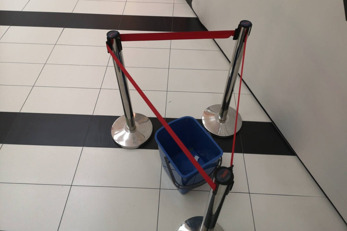 Przeciekający dach w galerii handlowej VIVO! Lublin