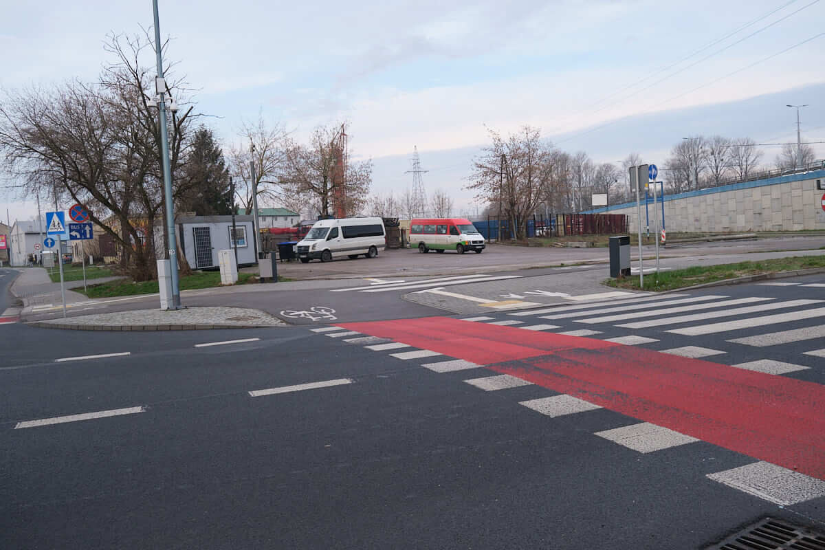 W czasie budowy Dworca Lublin stąd odjeżdżały busy. Działka zostanie sprzedana. Wiemy, co może tu powstać 1 Plac manewrowy po dworcu busowym przy ul. Dworcowej 6