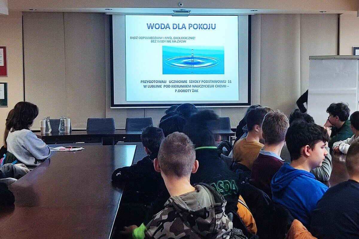Debata uczniowska w okazji Światowego Dnia Wody w lubelskich wodociągach. Czy wiesz, że... 1 Światowy Dzień Wody w MPWiK Lublin