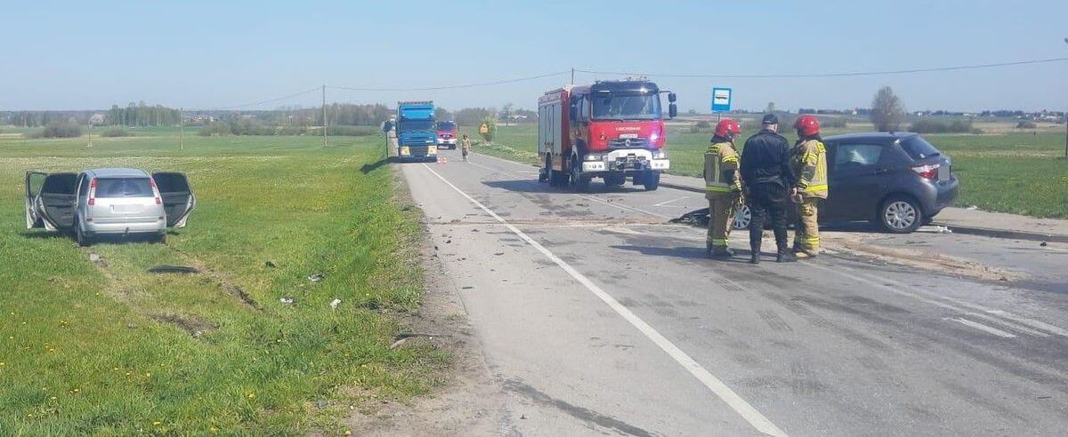 Zderzenie na skrzyżowaniu. Przyczyna wymuszenie. Dotkliwe konsekwencje dla kierowcy Toyoty 1 Kierowca Toyoty wymusił pierwszeństwo