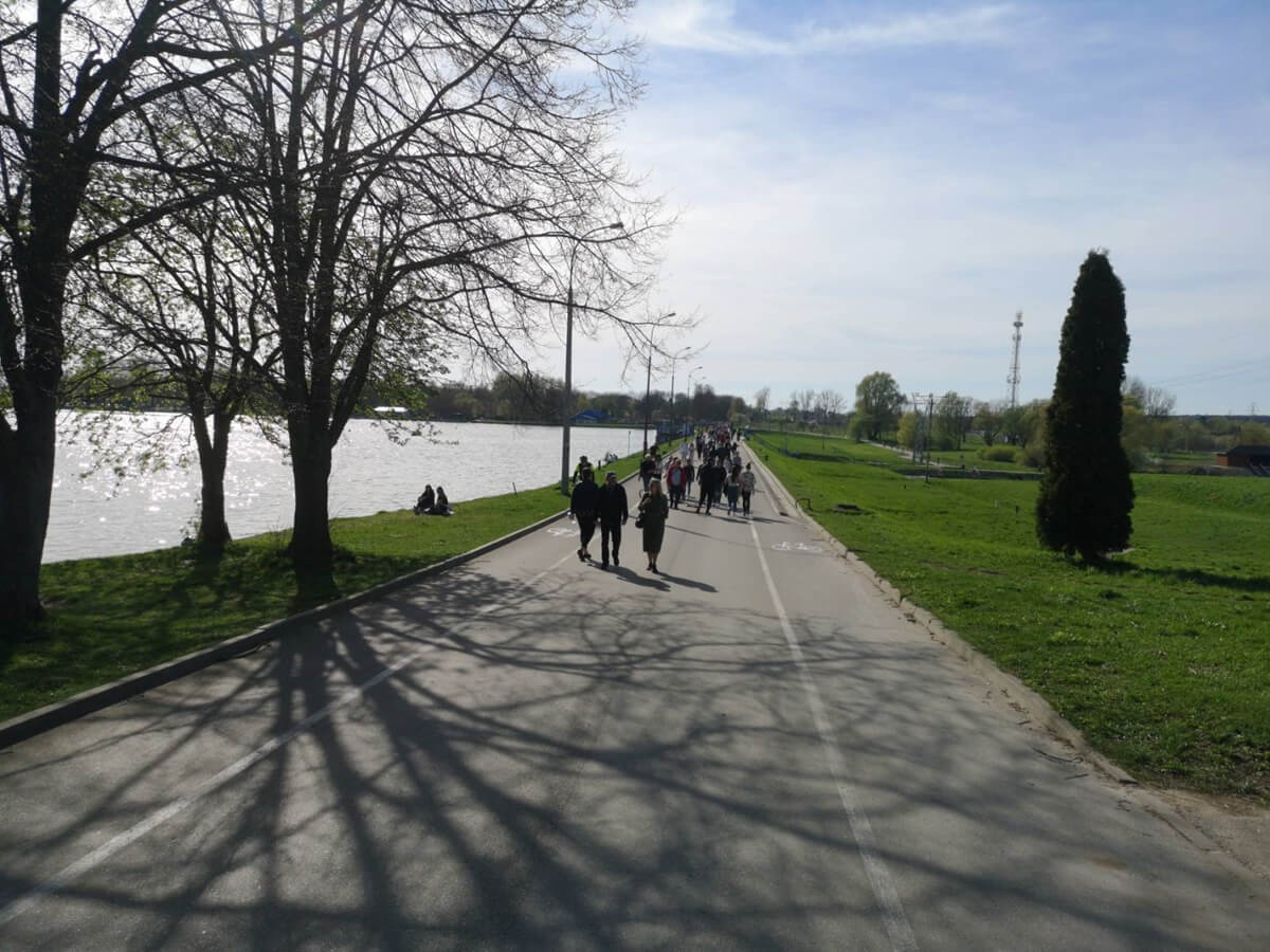 Niedziela nad Zalewem Zemborzyckim