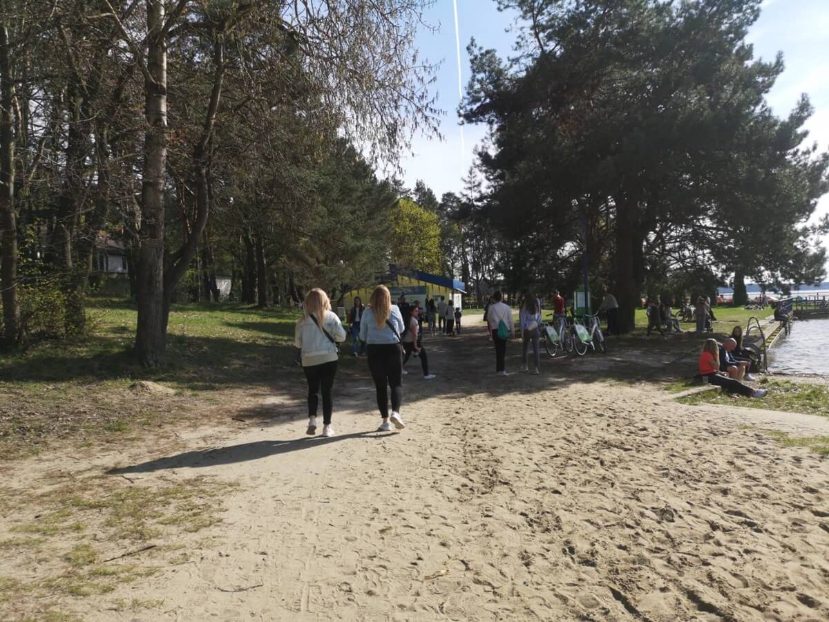 Niedziela nad Zalewem Zemborzyckim