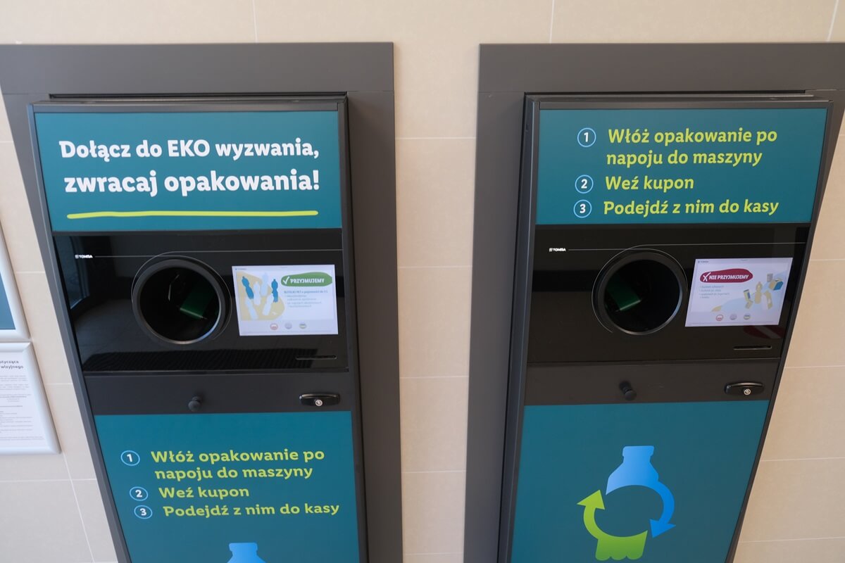 Lidl skupuje butelki w Lublinie. Znamy listę sklepów. Tyle dostaniesz za każdy zwrot 4 Butelkomat w sklepie Lidl przy ul. Grabskiego w Lublinie