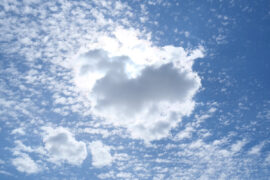 chmury przyslonily slonce