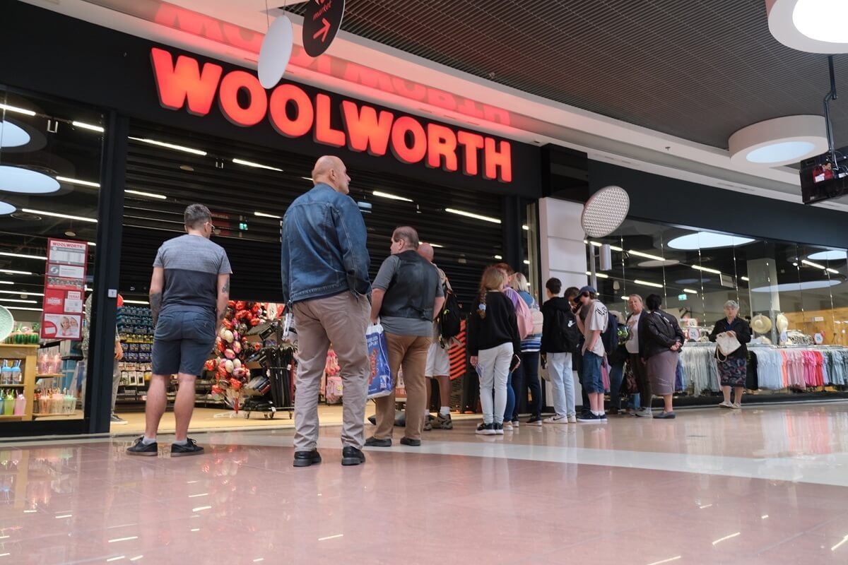 Otwarcie sklepu Woolworth w Galerii Olimp
