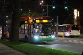 trolejbus na linii nr 158