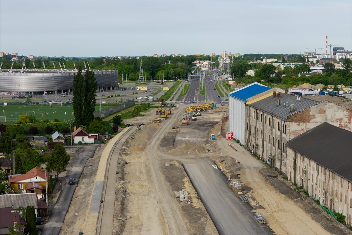 Raport z budowy przedłużenia ul. Lubelskiego Lipca '80. Jedna trzecia prac została wykonana. Zobacz zdjęcia z drona 4 Widok z góry na budowę przedłużenia ul. Lubelskiego Lipca '80