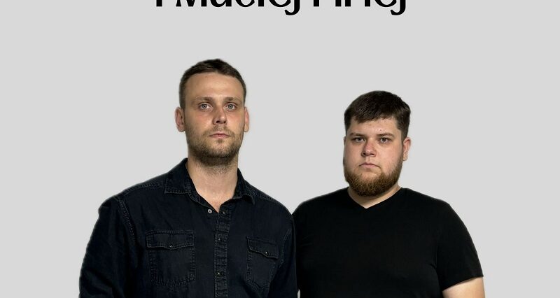 Michał Krośko i Maciej Firlej na żywo. Koncert na patio Muzeum Czechowicza 1 Muzeum Czechowicza
