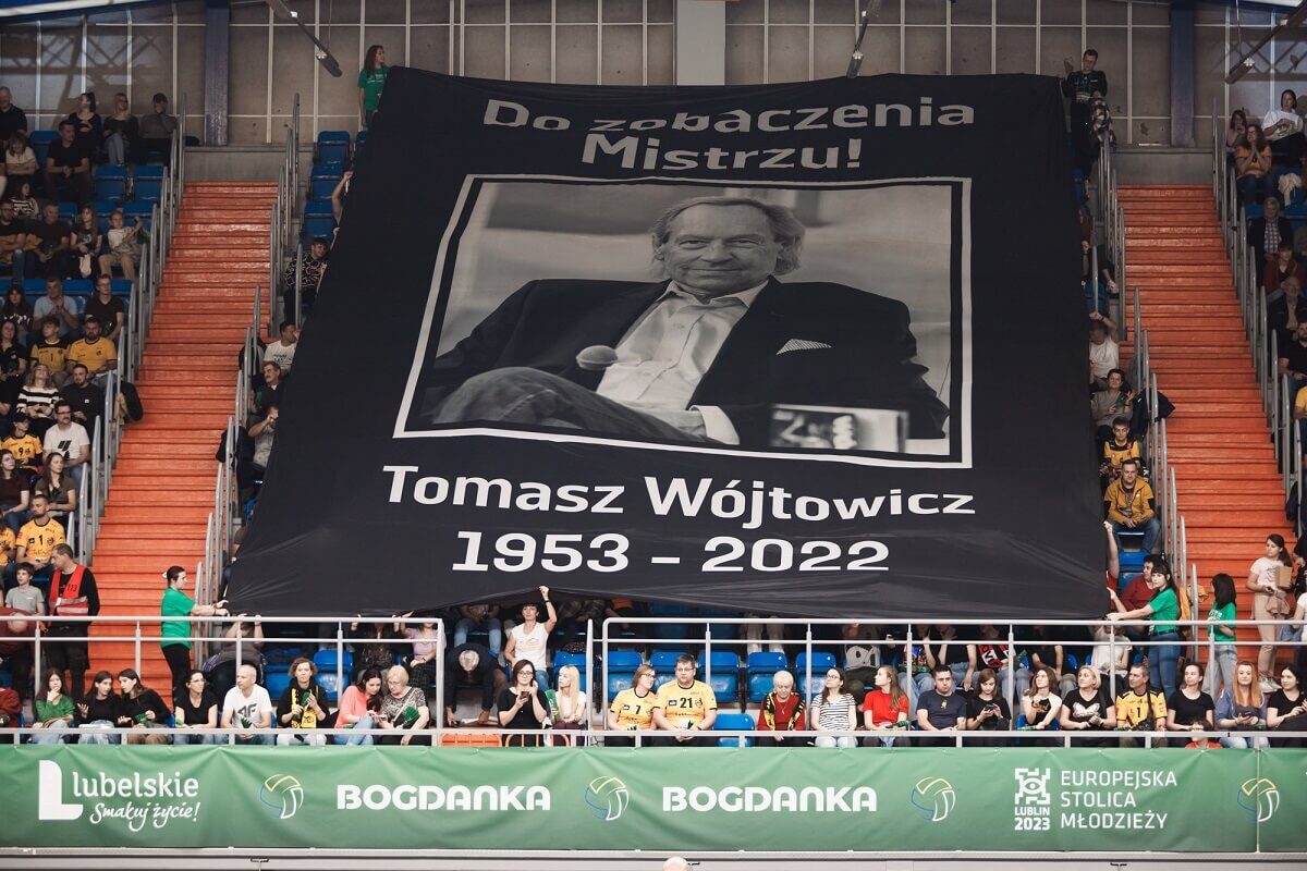 BOGDANKA Volley Cup: Pierwszy taki turniej w Polsce z udziałem ośmiu finalistów olimpijskich 5 kibice, portret Tomasza Wójtowicza