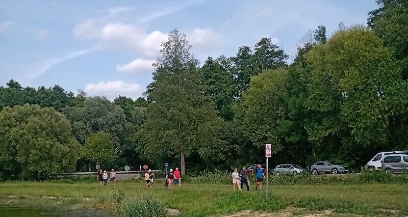 „Otoczenie ma znaczenie” - społeczna inicjatywa sprzątania zalewu w Jastkowie 1 Sprzątanie zbiornika wodnego w Jastkowie
