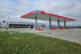 stacja paliw orlen na mop obroki zachod przy s19