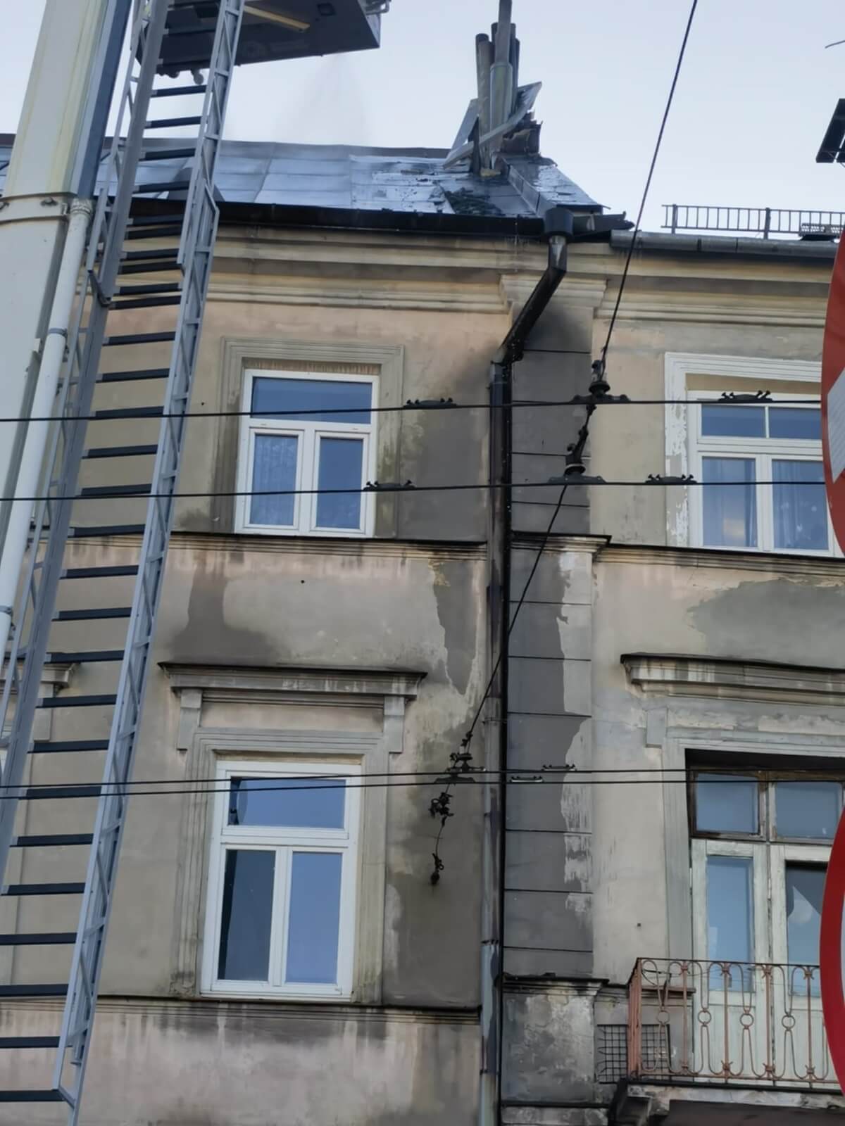 Pożar kamienicy przy ul. Lubartowskiej w Lublinie