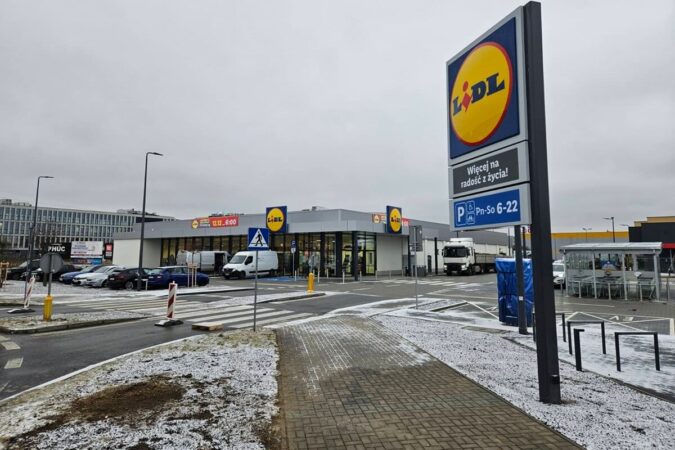 otwarcie lidla przy al krasnickiej 1